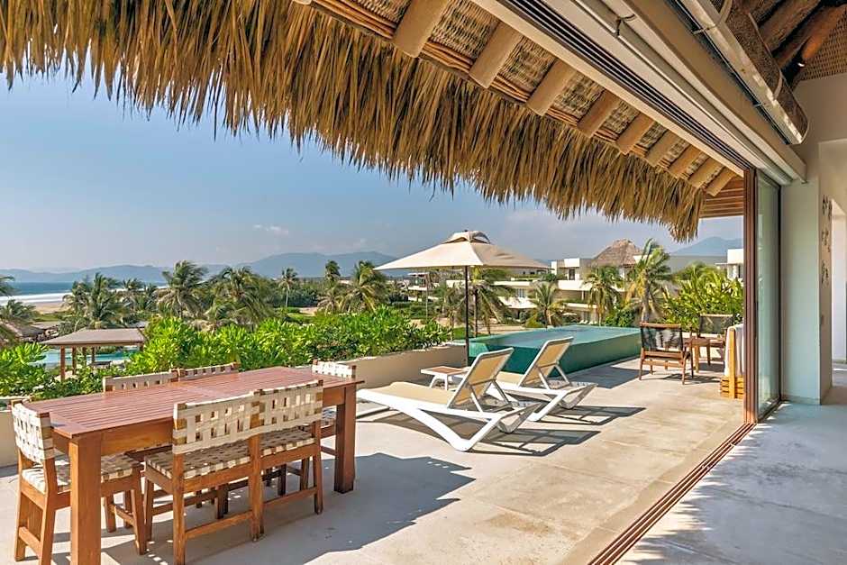 Marea Beachfront Villas