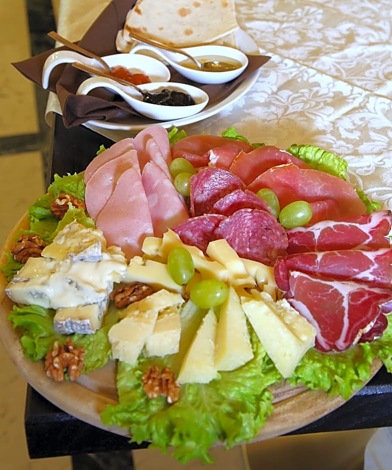 Phi Hotel Emilia