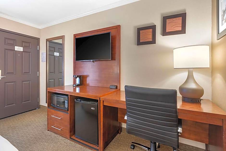 Comfort Inn Santa Monica - West Los Angeles