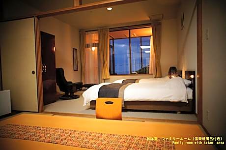 Family Room with Tatami Area