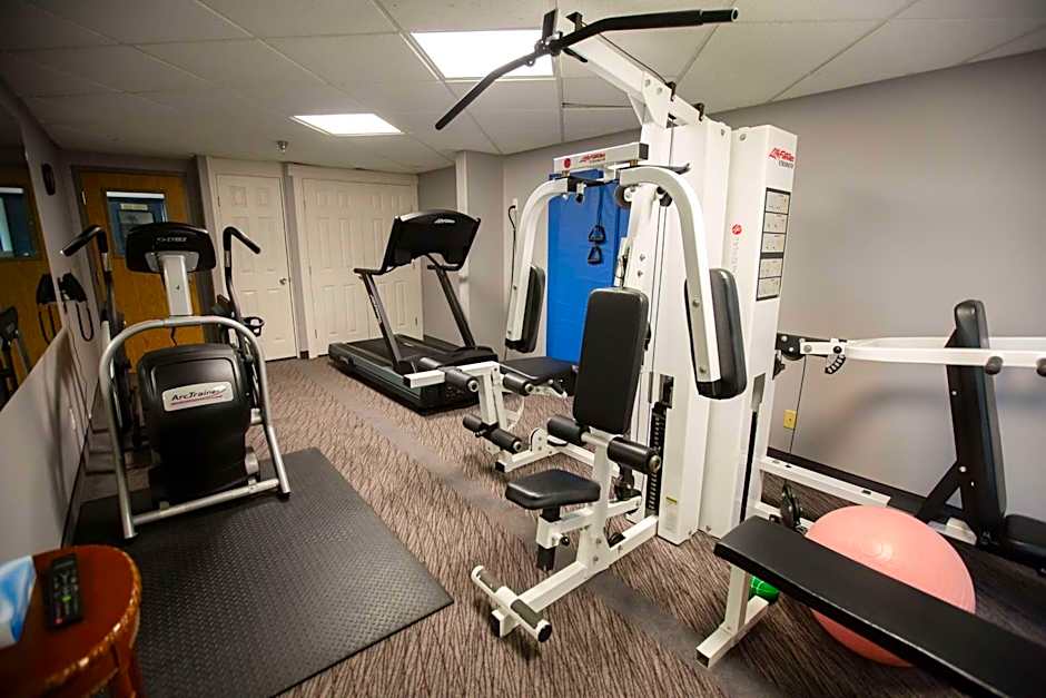 Super 8 by Wyndham Whitecourt
