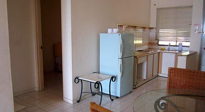 Paradise Lagoon Apartment