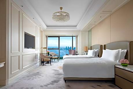 Club Executive Ocean View Twin