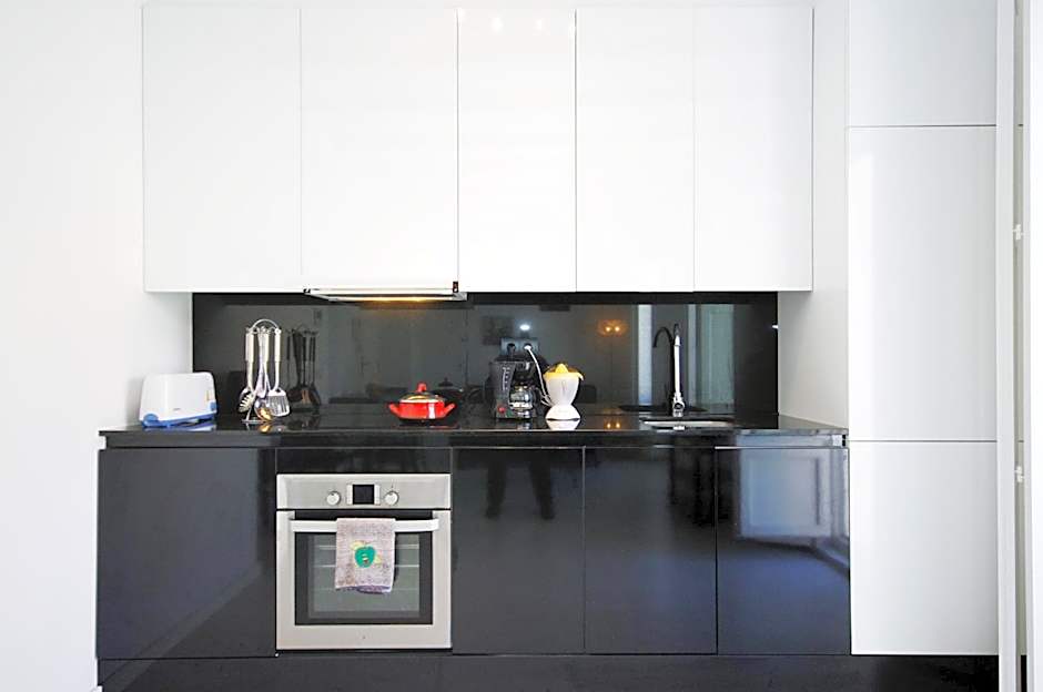 Mosen Sorell Apartments