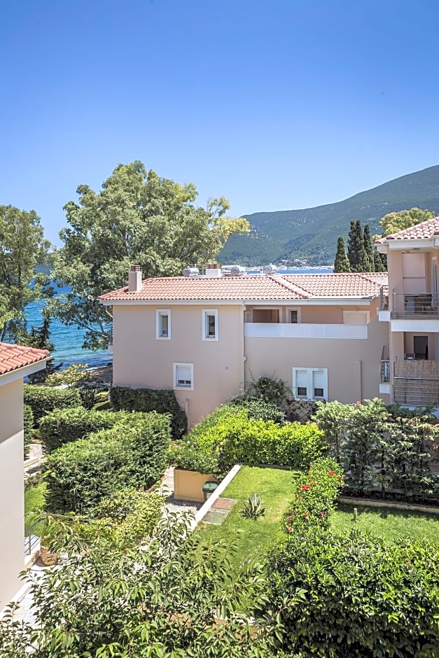 Meliti Waterfront Suites