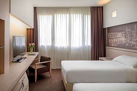 Classic Double or Twin Room