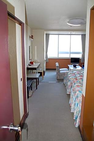 Twin Room with Private Bathroom - Lake View