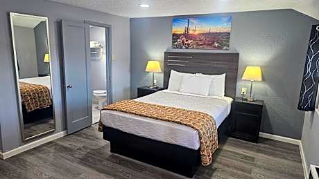 Travelers Inn