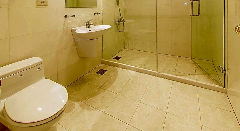 Sun Moon Lake Karuizawa Villa B&B