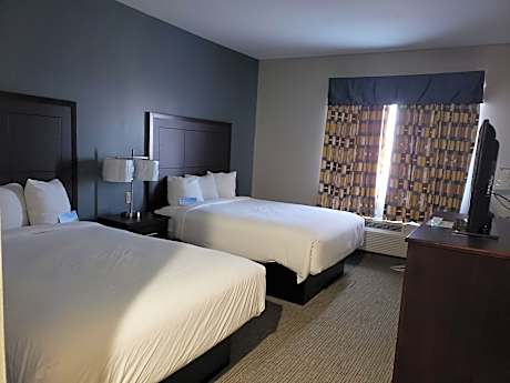 Queen Room with Two Queen Beds - Mobility Access/Non-Smoking