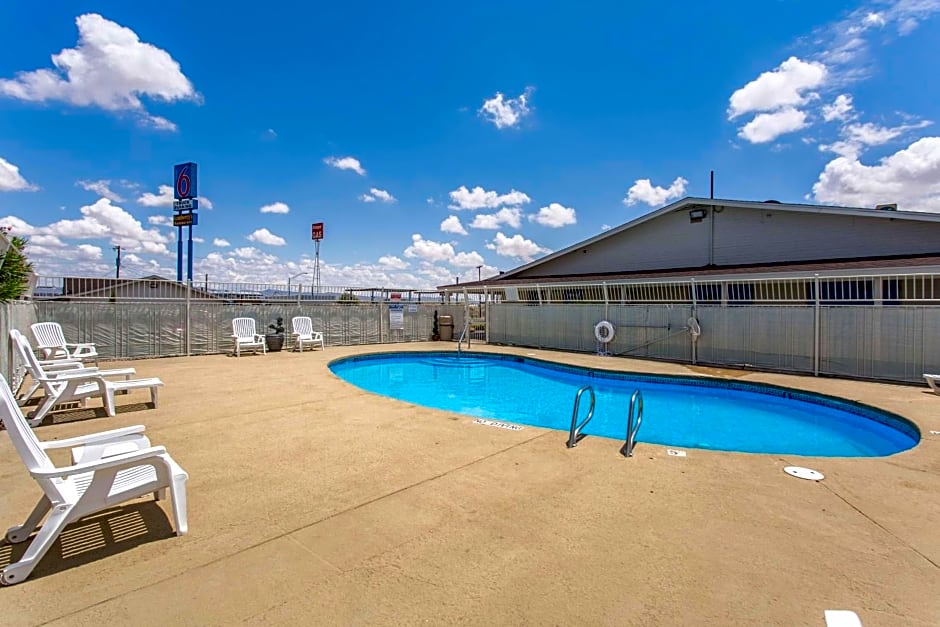 Motel 6-Lordsburg, NM