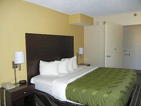 King Room - Disability Access/Non-Smoking