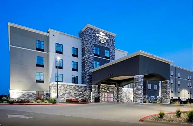 Homewood Suites By Hilton Topeka