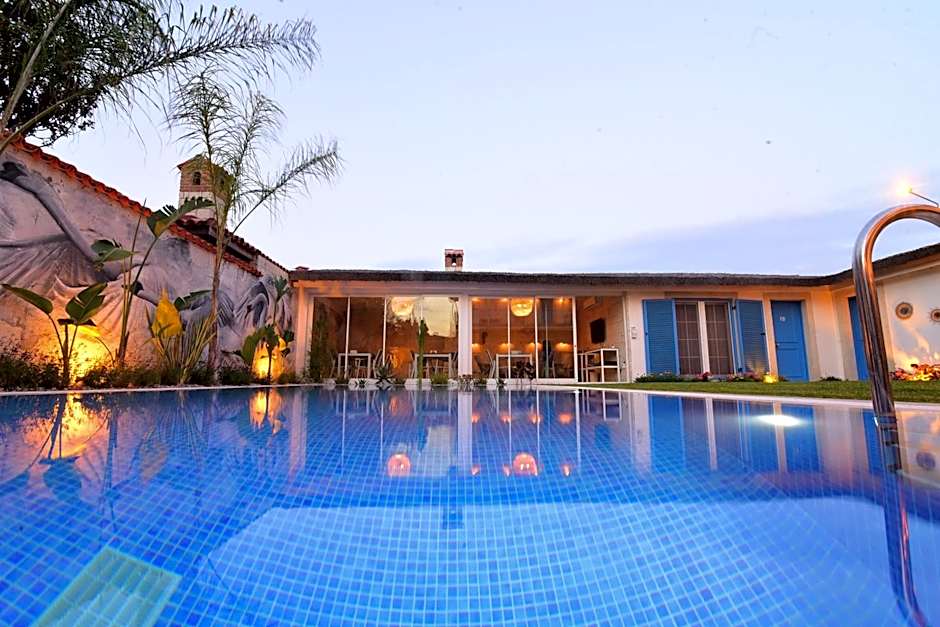 Rhodium Hotel Alacatı