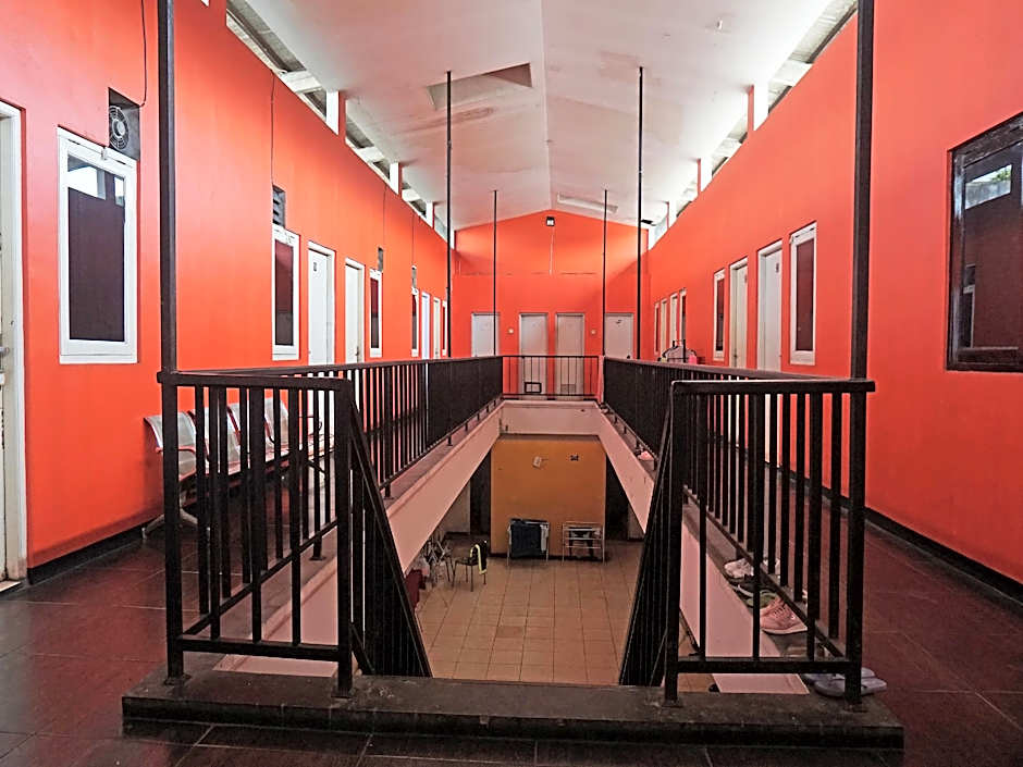 SPOT ON 91860 Amazon Homestay Syariah 2