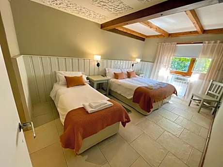 Premium Quadruple Room