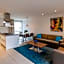 Black Pearl Apartment Hotel