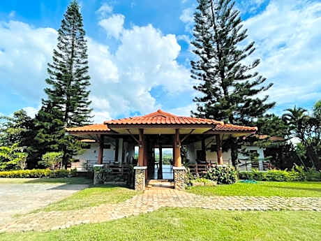 Phuphamok Valley Resort