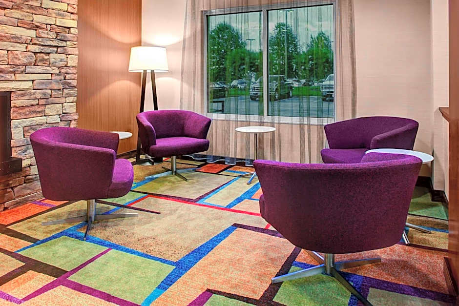 Fairfield Inn & Suites by Marriott Emporia I-95