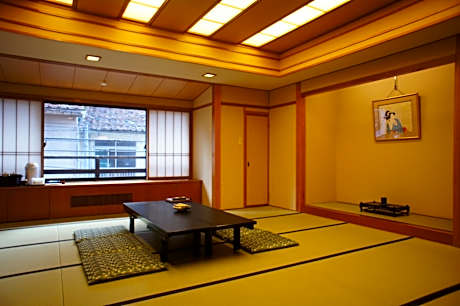 Japanese-Style Family Room - Main Building