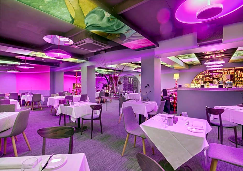 The Metropolitan Spring Hill