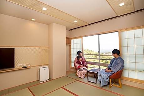 Renovated - Japanese Style Room 21sqm - Non Smoking