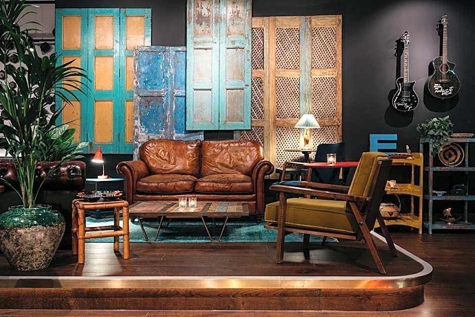 Ruby Zoe Hotel London