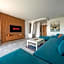 Modern 2BR Apartment with Pool & Secure Parking in Marrakech
