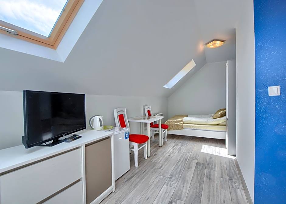 Jaworina- Apartamenty, Domki i Pokoje