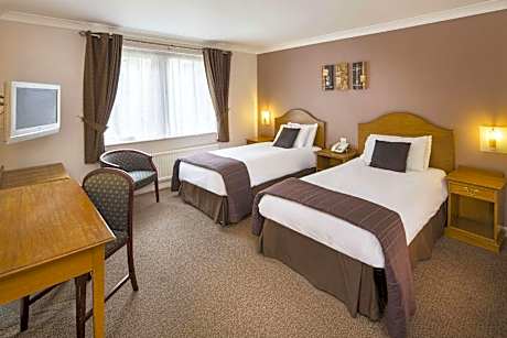 2 Single Beds Non-Smoking Standard Room