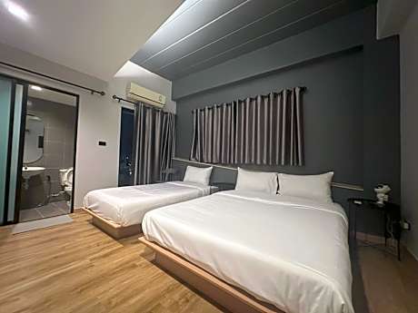 Triple Room with Balcony