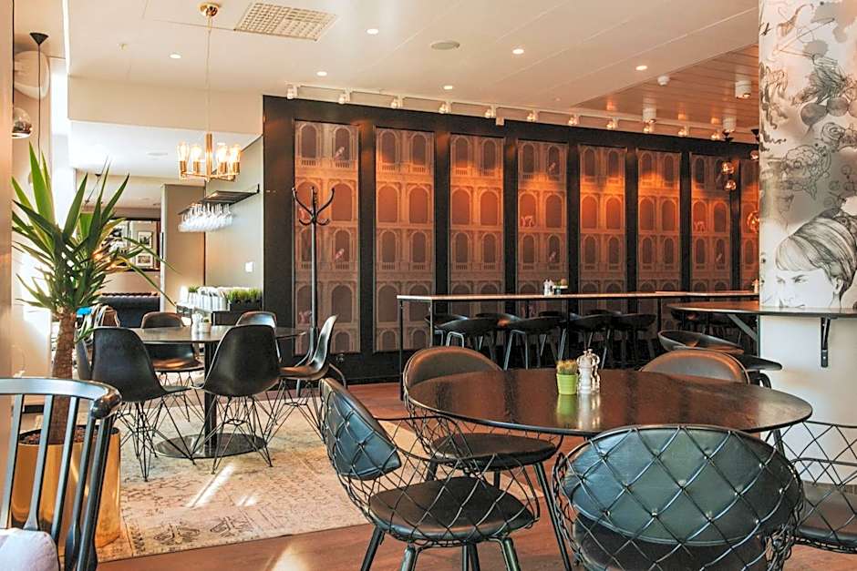 Best Western Plus Hotel Plaza