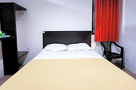 Arsya Homestay Mitra RedDoorz