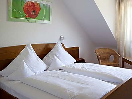 Double room-Economy-Ensuite with Shower-Balcony