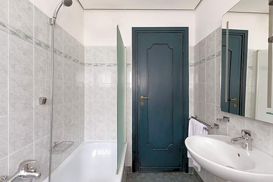 B&B Hotel Como City Center