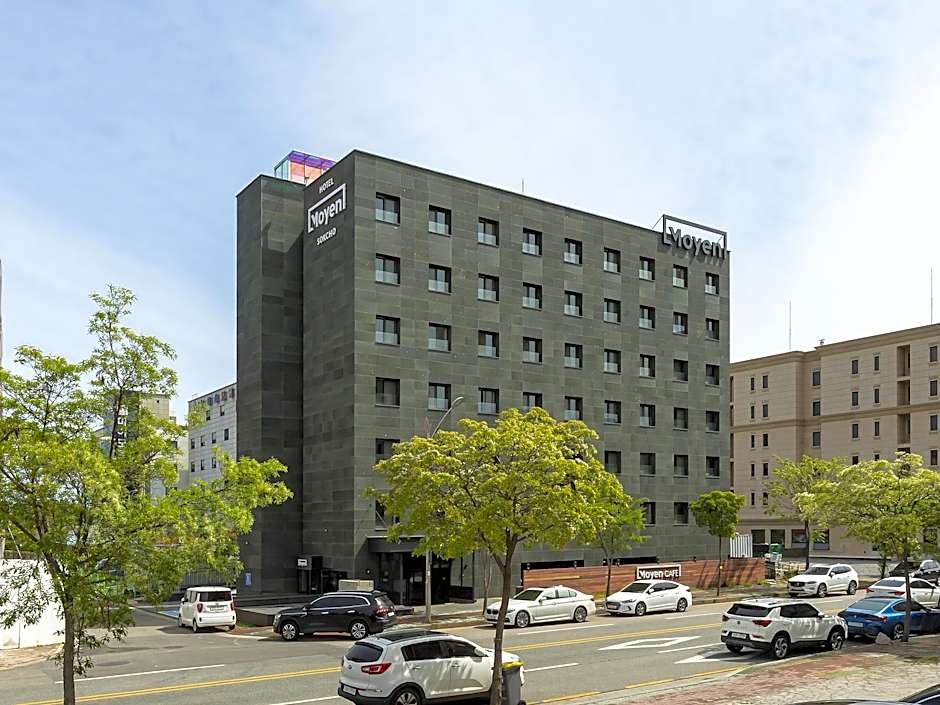 Moyen Hotel Sokcho