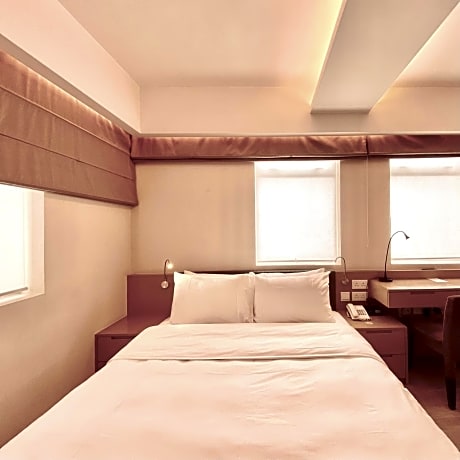 Premier Double Room with City View