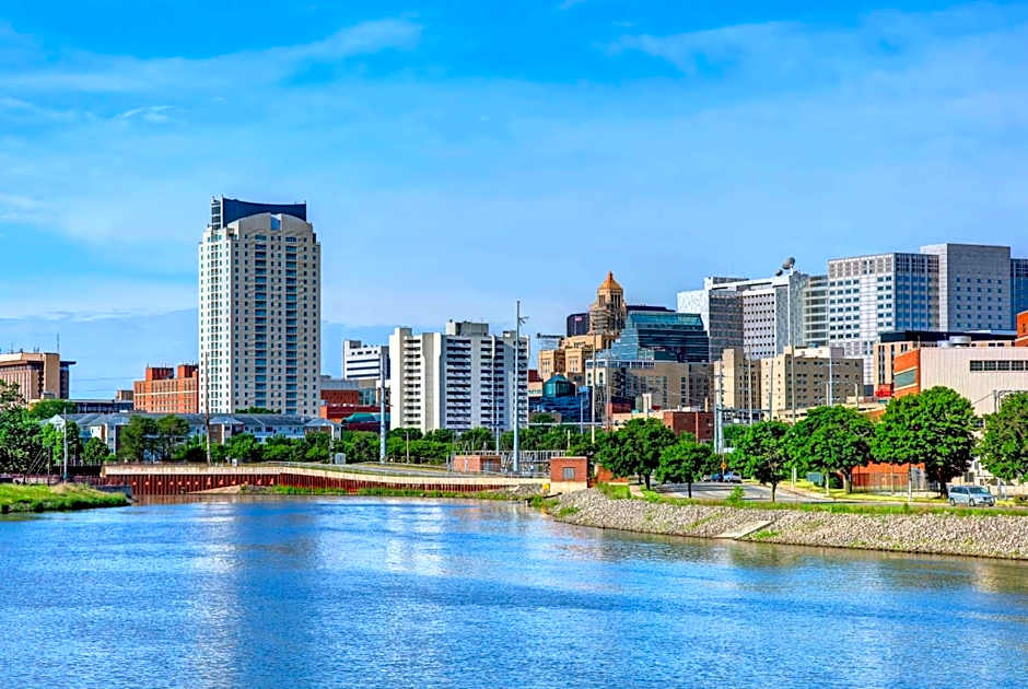 Broadway Plaza, Trademark Collection by Wyndham