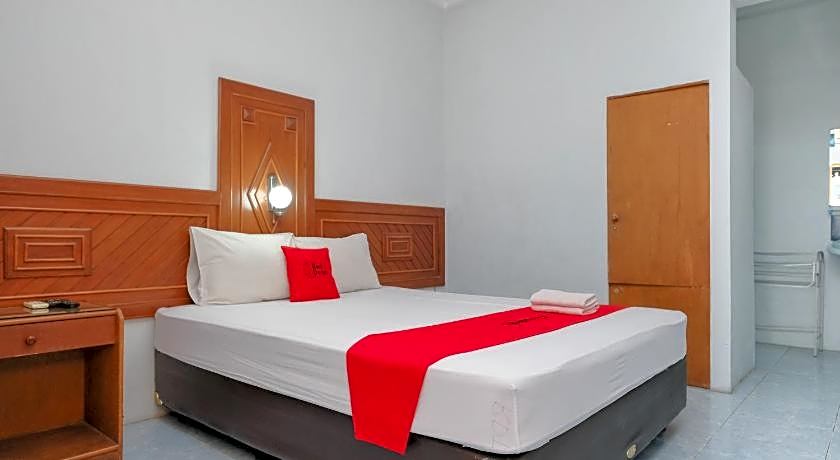 RedDoorz @ Hotel Raditia Graha Yogyakarta