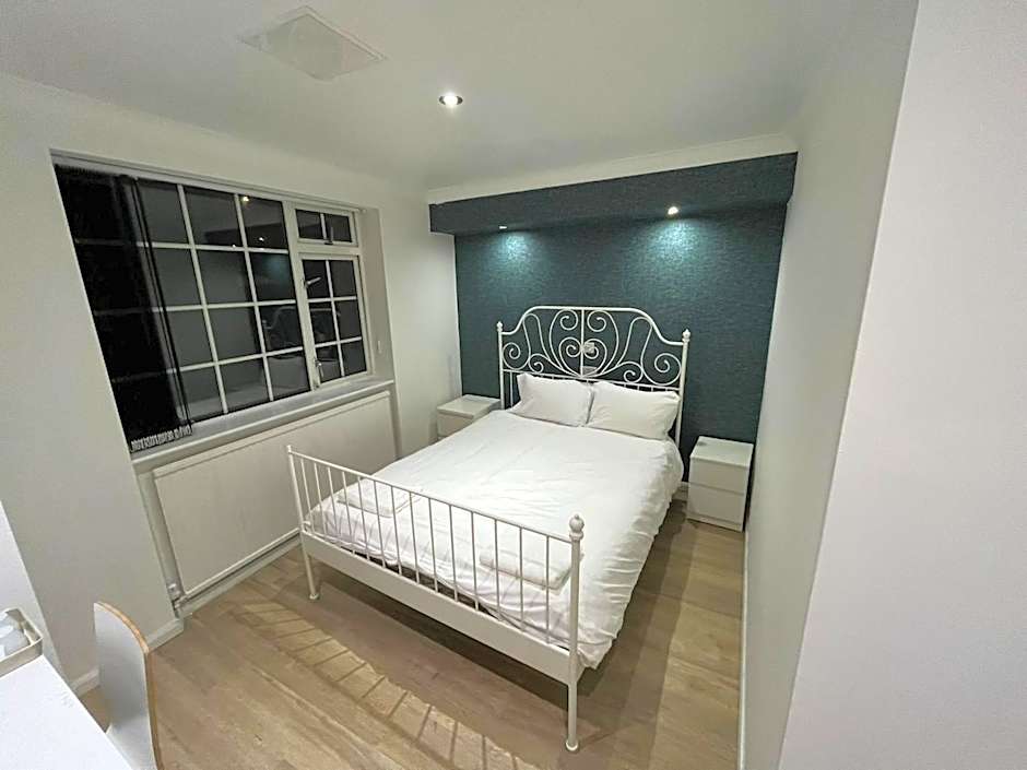 White Rose Hotel & Restaurant - Leeds