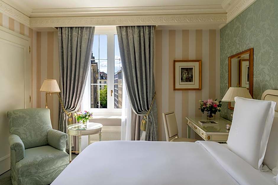 Four Seasons Hotel Des Bergues Geneva