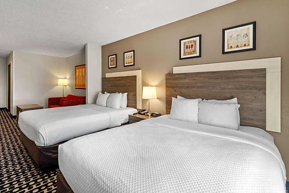 Quality Suites Stratford