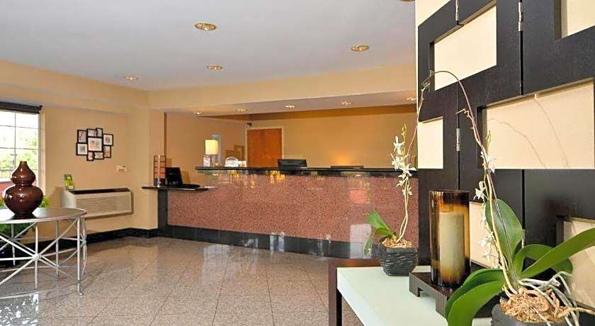 Hotel Silver Lake