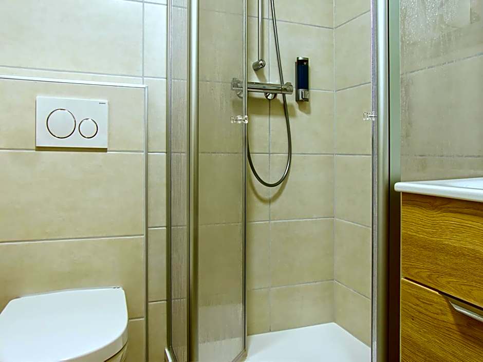 Hotel zur Linde - Bayerischer Wald - aktivCard mit 154 kostenfreien Leistungen - kostenloser Parkplatz