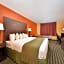 Quality Inn & Suites Grinnell near University