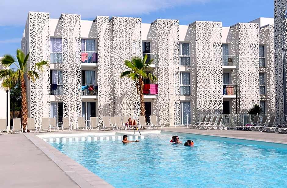 Appart'Hotel Prestige Odalys Nakâra