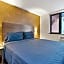 Casa Blanca Hotel Brooklyn