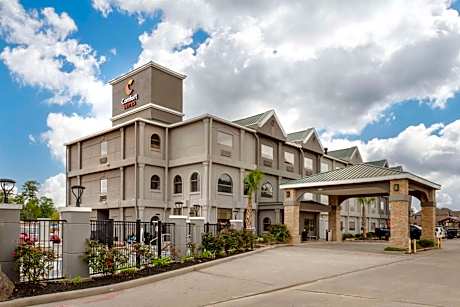 Comfort Suites Shenandoah-The Woodlands