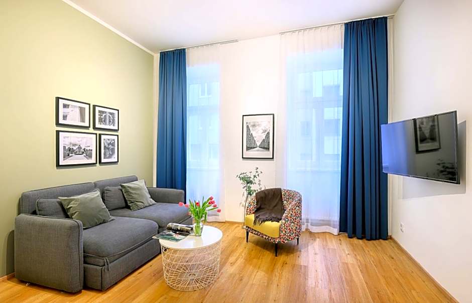 Jimmy's Apartments Dandelion