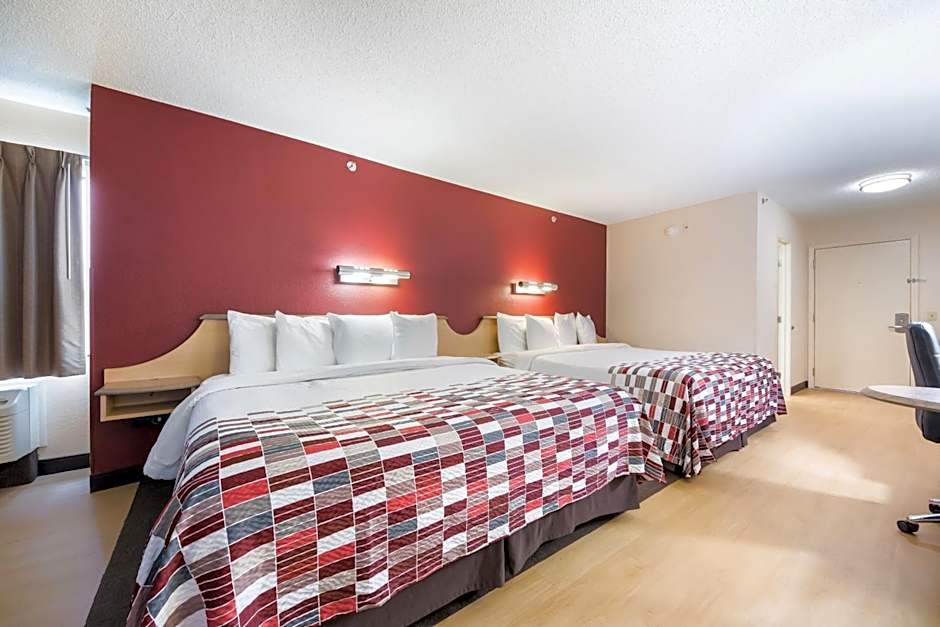 Red Roof Inn - Laredo